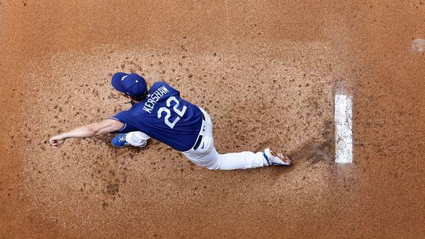 Dodgers vs. Giants MLB Odds, Picks, Predictions: How to Back Clayton Kershaw, Jakob Junis (Thursday, Aug. 4)