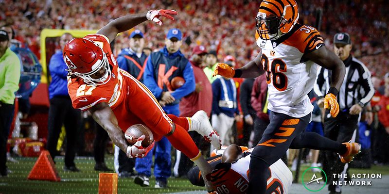 Foxborough, Massachusetts, USA. 14th Nov, 2021. New England Patriots  outside linebacker Dont'a Hightower (54) sacks Cleveland Browns quarterback  Case Keenum (5) during the NFL football game between the Cleveland Browns  and the