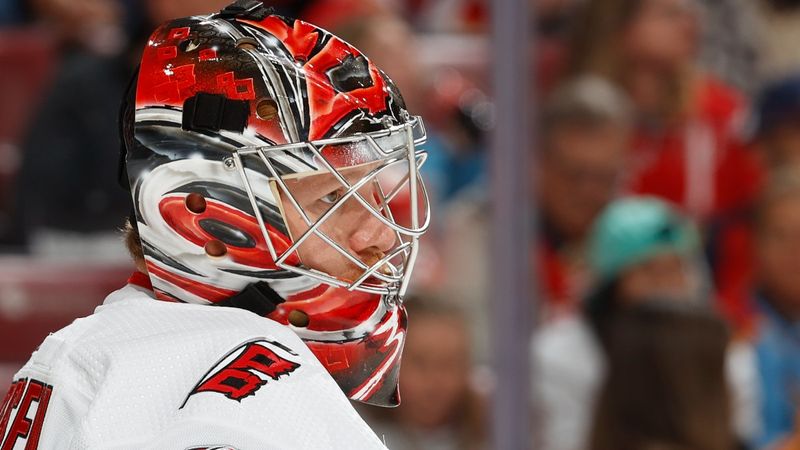 NHL Game 1 Preview: Panthers vs Hurricanes Odds, Pick, Prediction