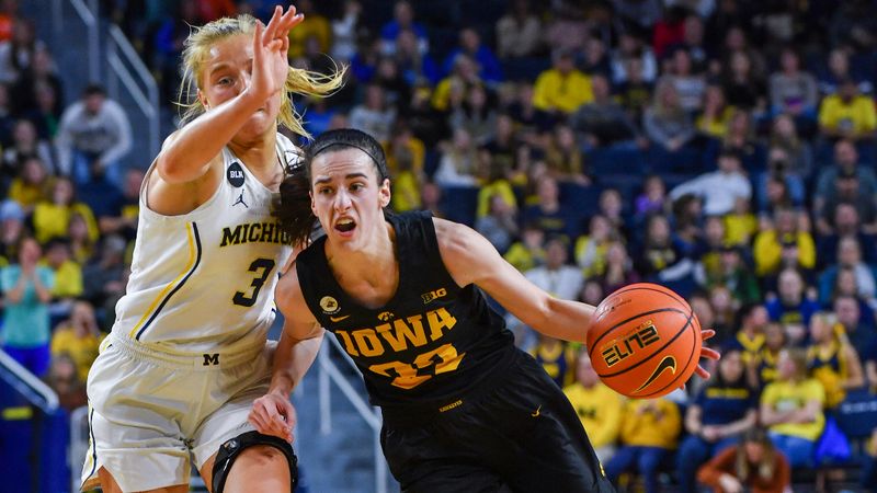 Caitlin Clark Scoring Record Odds: How & When Will Clark Make NCAA History?