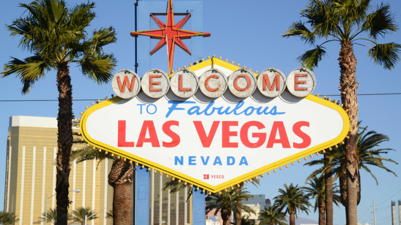Top 10 Things a Sports Bettor Should Do in Las Vegas article feature image