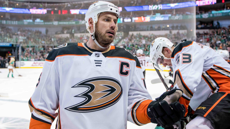 Five NHL Prop Bets for Tuesday: Getzlaf Over/Under 2.0 Total Shots on Goal? article feature image