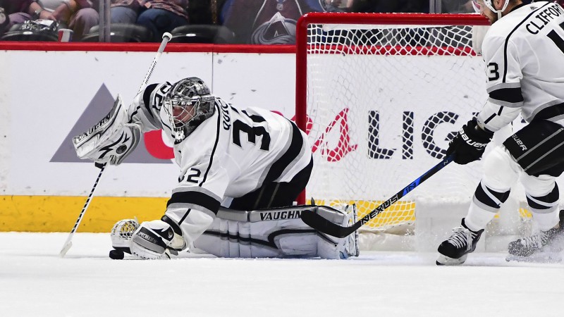 Four NHL Prop Bets for Monday: Quick Over/Under 28.0 Total Saves? article feature image