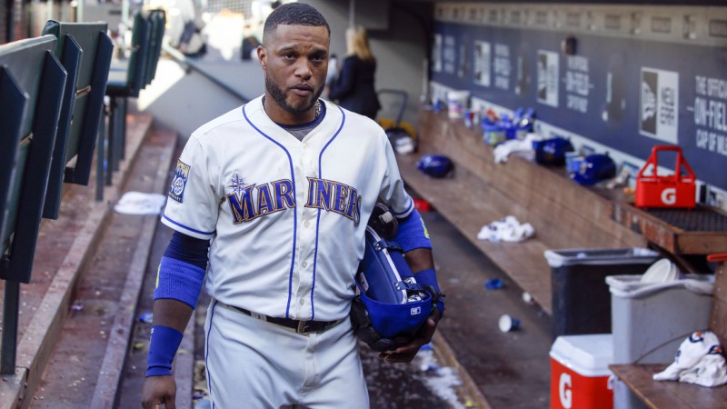 Bettors Lose on Curious Overturned Cano Home Run article feature image