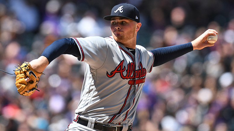 Friday’s MLB Over/Under: Will Syndergaard and Newcomb Deliver the Goods in Atlanta? article feature image