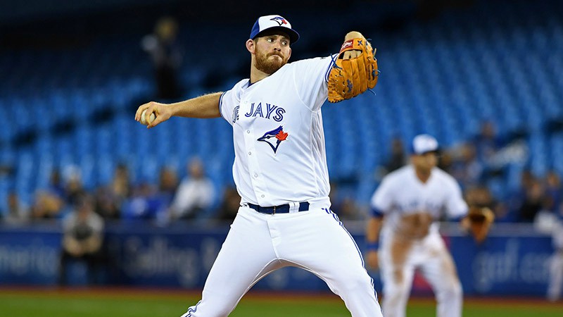 Thursday’s MLB Over/Under: Will the Jays and Indians Pour It On? article feature image