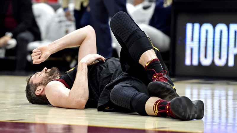 Kevin Love’s Return Having Little Effect on Game 1 Betting Line article feature image