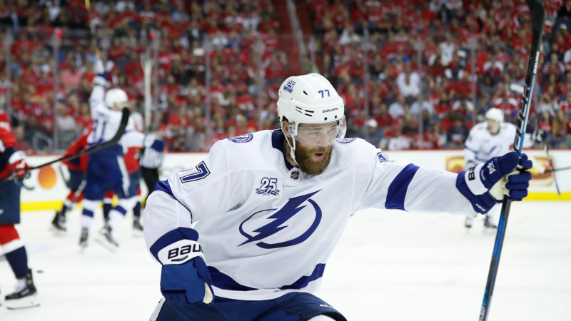 Top NHL Prop Bets for Thursday: Hedman Over/Under 2.5 Total Shots on Goal? article feature image