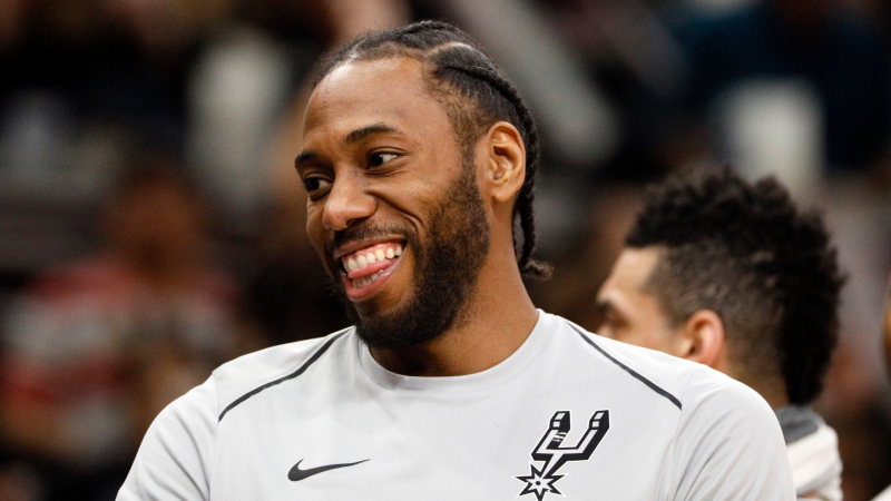 Kawhi to the Raptors? Toronto Now the Unexpected Favorite to Land Leonard article feature image
