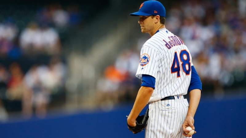 Friday’s MLB Over/Under: Jacob deGrom Faces Rays’ Bullpen Battalion article feature image