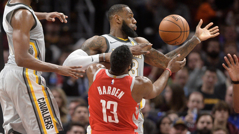 Houston Rockets Past Philly as New Favorite to Land LeBron James article feature image
