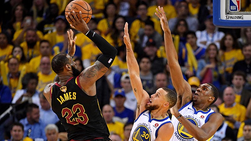 The Angles: Reasons for Cavs, Warriors to Be Hopeful in Game 2 article feature image