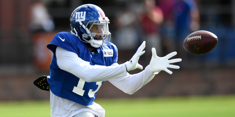 odell-beckham-new-york-giants-catches-ball-training-camp-2018