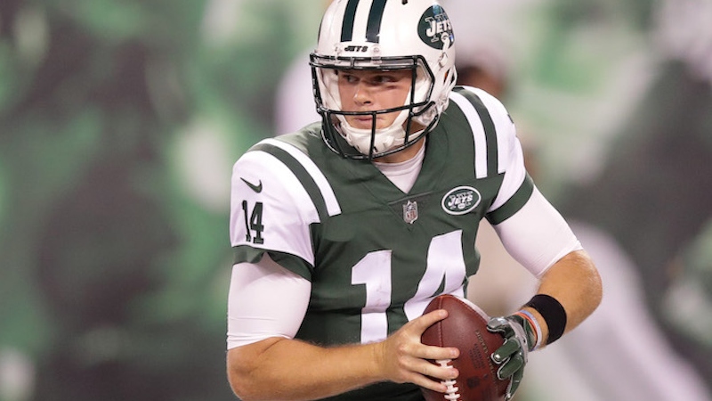 Jets vs. Giants Preseason Betting Odds: Sam Darnold to Play First Half article feature image