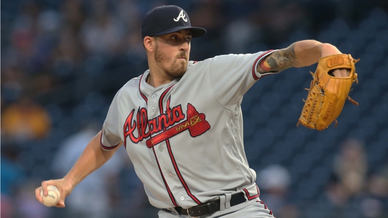 Braves-Marlins Betting Preview: Starters Provide Over/Under Value article feature image