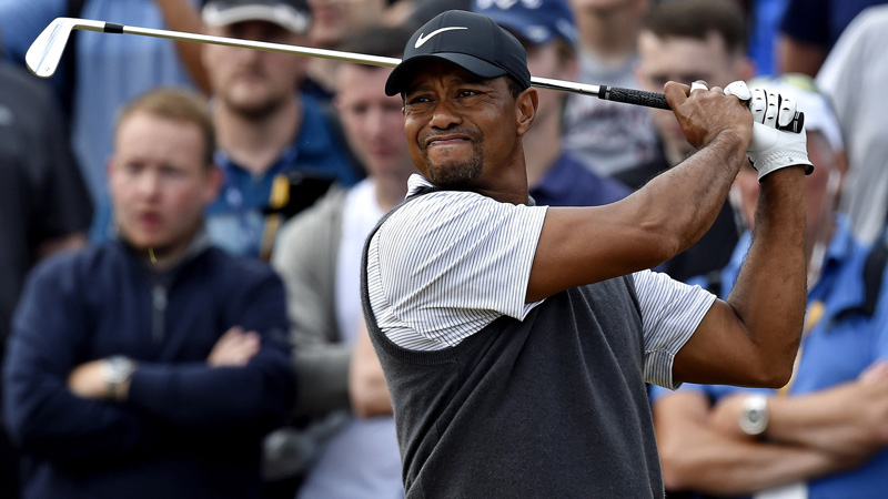 Sharps Betting on Tiger Woods to Beat Phil Mickelson in Big-Money Match article feature image