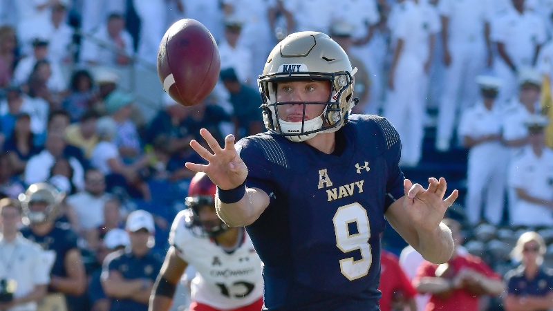 College Football Betting Tip: Game Experience Overvalued In Week 1