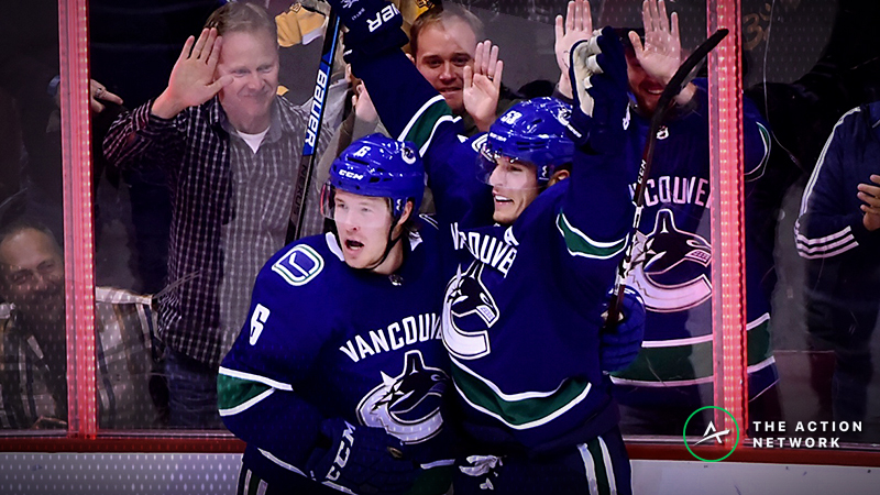 Blackhawks-Canucks Betting Preview: Is There Value on the Home Underdog? article feature image