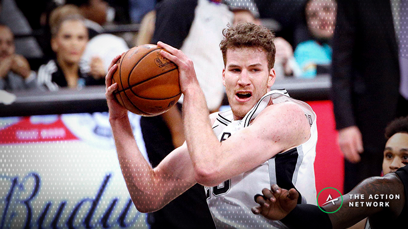 Moore: How to Play Jakob Poeltl’s Rebounding Prop Based on Spurs-Grizzlies Matchup article feature image