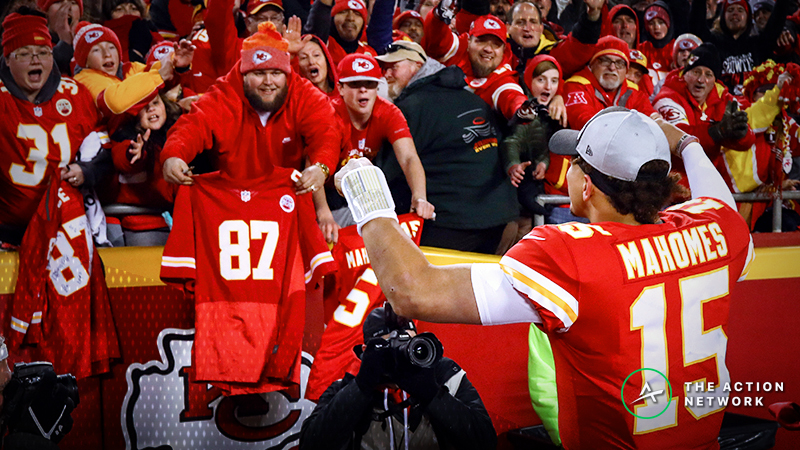 Bettors Waste No Time Jumping on Colts-Chiefs Spread, Over/Under article feature image