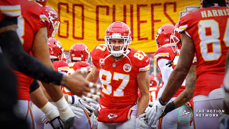 NFL Conference Championship Fantasy TE Breakdown: Travis Kelce Is the Only Option article feature image