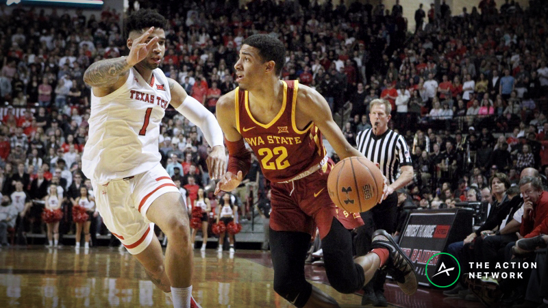 Top College Basketball Betting Trends for Monday’s Top 25 Games article feature image