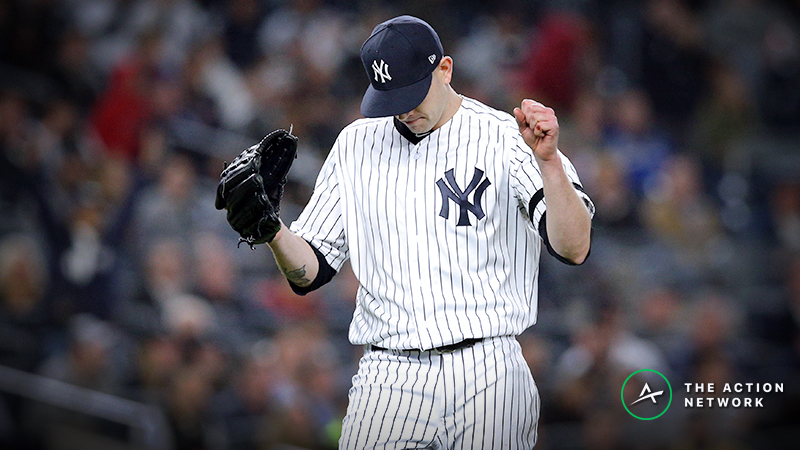 How Pros Are Betting Yankees vs. Giants Friday Night Matchup article feature image