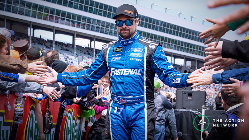 Camping World 400 Odds: Stenhouse Could Pay off Big for NASCAR Bettors article feature image