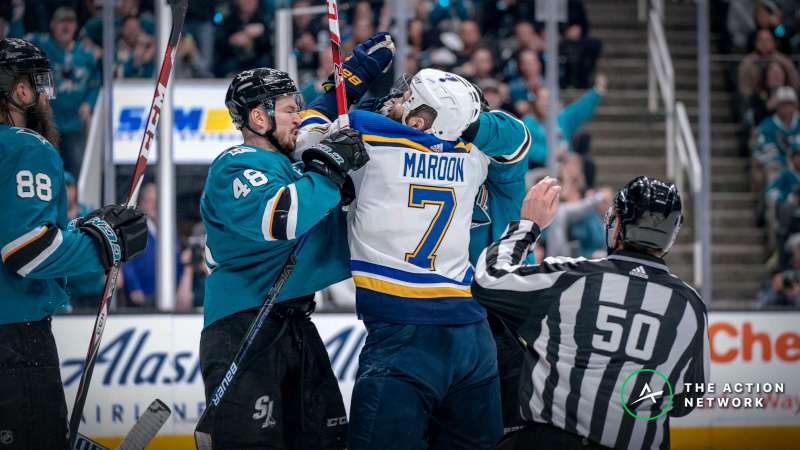 Smart Money Hitting Moneyline, Over/Under in Sharks vs. Blues Game 3 article feature image
