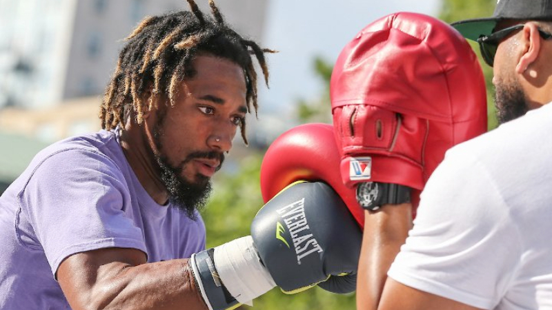 Demetrius Andrade vs. Maciej Sulecki Betting Odds, Preview: Is Boo Boo Overpriced? article feature image