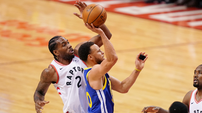 Moore: What Potential Warriors, Raptors Adjustments Mean For Game 3’s Over/Under article feature image
