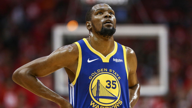 How Kevin Durant Injury News Is Affecting Raptors vs. Warriors Game 3 Betting Odds article feature image