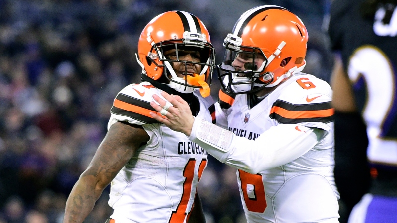 Browns vs. 49ers Odds, Picks & Monday Night Football Betting Predictions article feature image