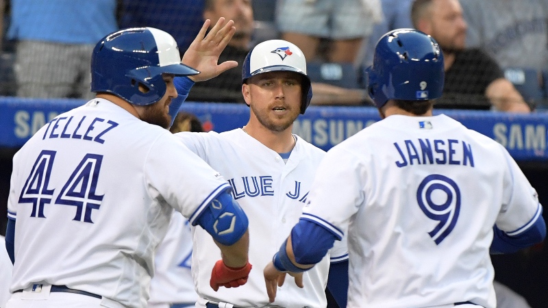 MLB Betting Tip: Are Home Teams Undervalued on the Fourth of July? article feature image