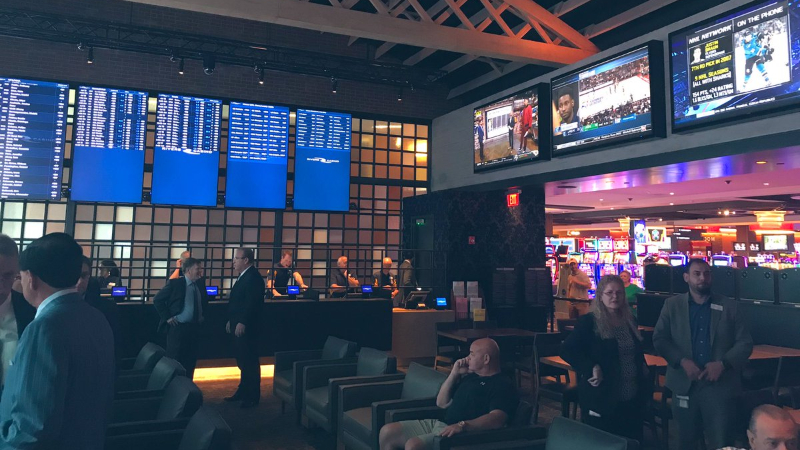 three rivers casino sports book