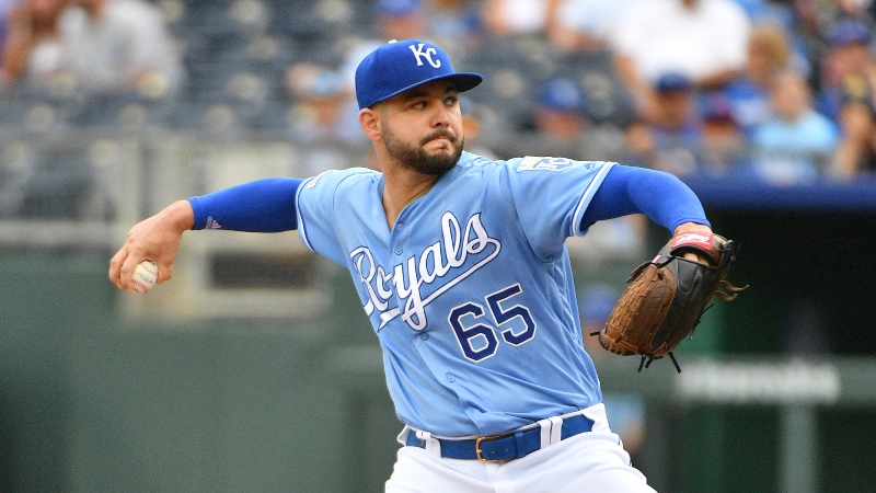 MLB Expert Predictions for Tuesday: Staff’s Favorite Pitcher Props, Over/Under Bets, More
