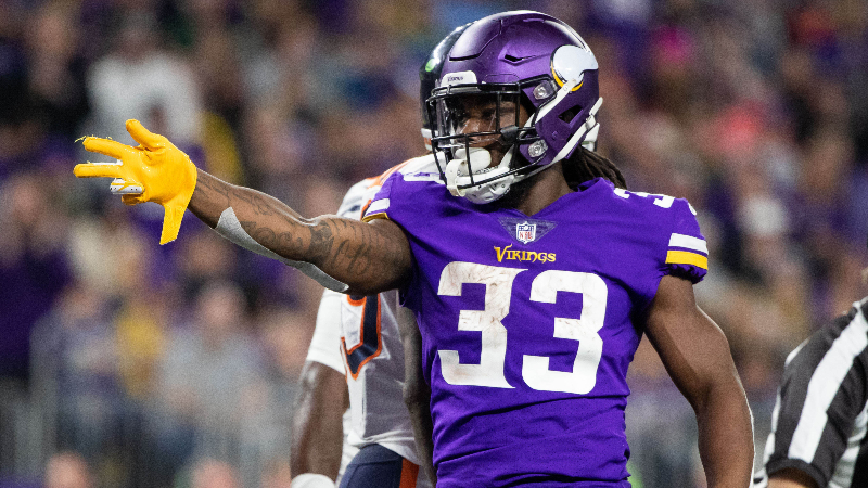 Seahawks vs. Vikings Betting Guide: What Run-Heavy Offenses Mean For Total article feature image