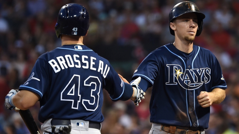 MLB Sharp Report: Pros Betting Rays-Red Sox, 2 Other Thursday Games article feature image
