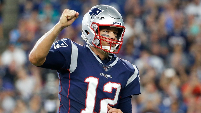 NFL Sharp Report: How Pros Are Betting Patriots-Eagles article feature image