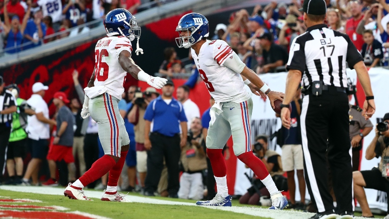 Early Line Movement Reveals How Pros Are Betting Daniel Jones, Giants vs. Redskins article feature image