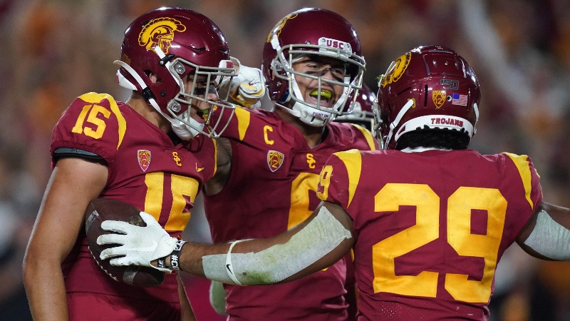 How Sharps Are Betting Friday’s College Football Games, Including Utah at USC article feature image
