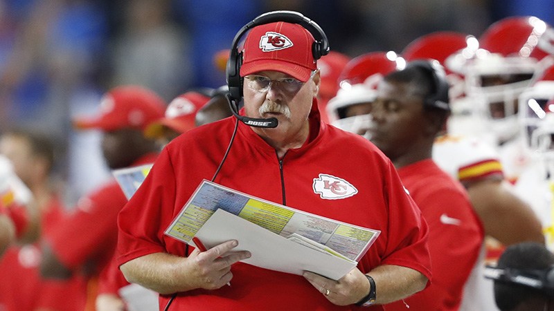 Pro Bettors Buying Back Chiefs on Sunday Night Football? article feature image