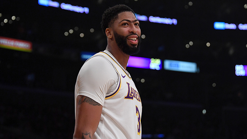 NBA Opening Night Odds & Betting Angles: Anthony Davis Should Crush vs. Zubac and Undersized Clippers article feature image