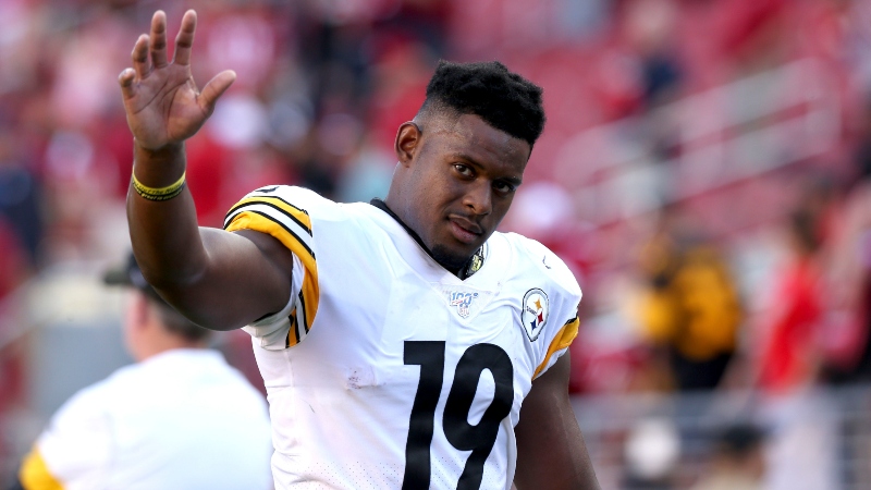 Fantasy Football Injuries: JuJu Smith-Schuster & T.Y. Hilton Rankings, Backup Plans, More article feature image