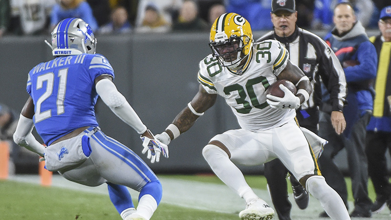 Packers RB Chooses Not to Score, Swinging Over/Under & Spread article feature image