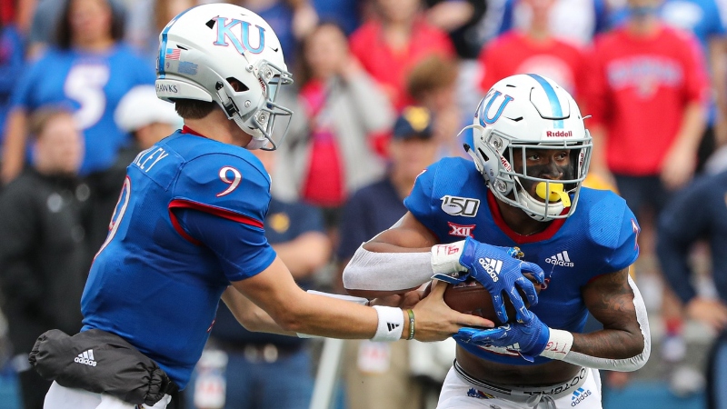 Wilson: Early College Football Week 8 Betting Picks, Including Kansas-Texas article feature image