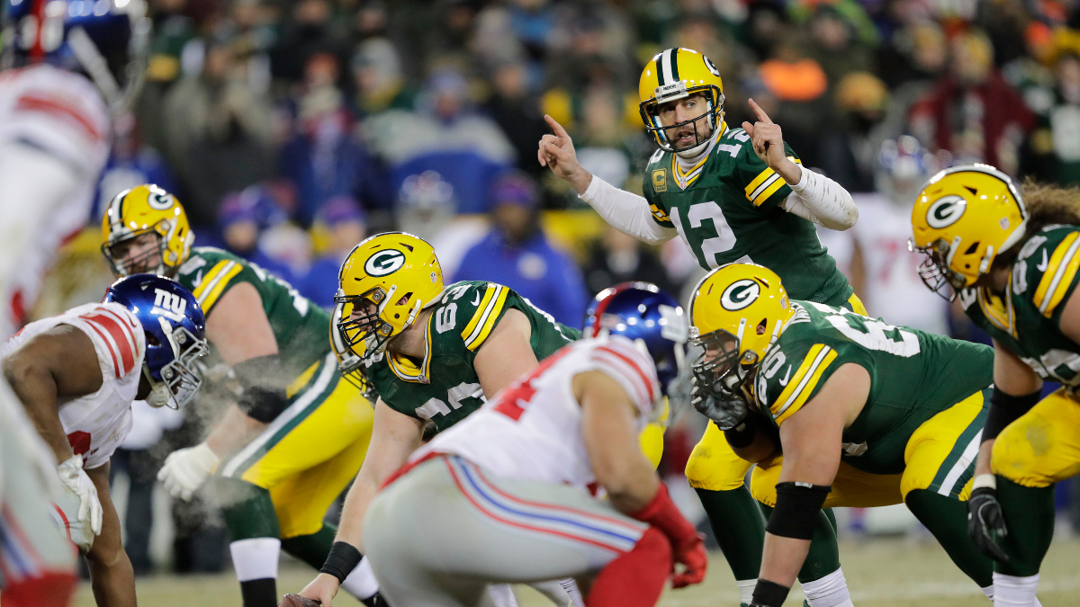 Packers vs. Giants Betting Picks, Predictions & Odds: Is Aaron Rodgers a Lock on the Road? article feature image