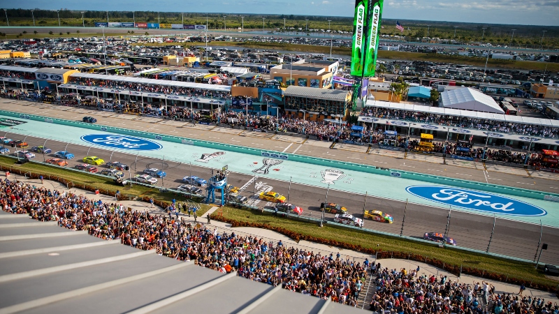 NASCAR at Homestead Odds, Picks: 2 Prop Bets for Today’s Ford EcoBoost 400 article feature image