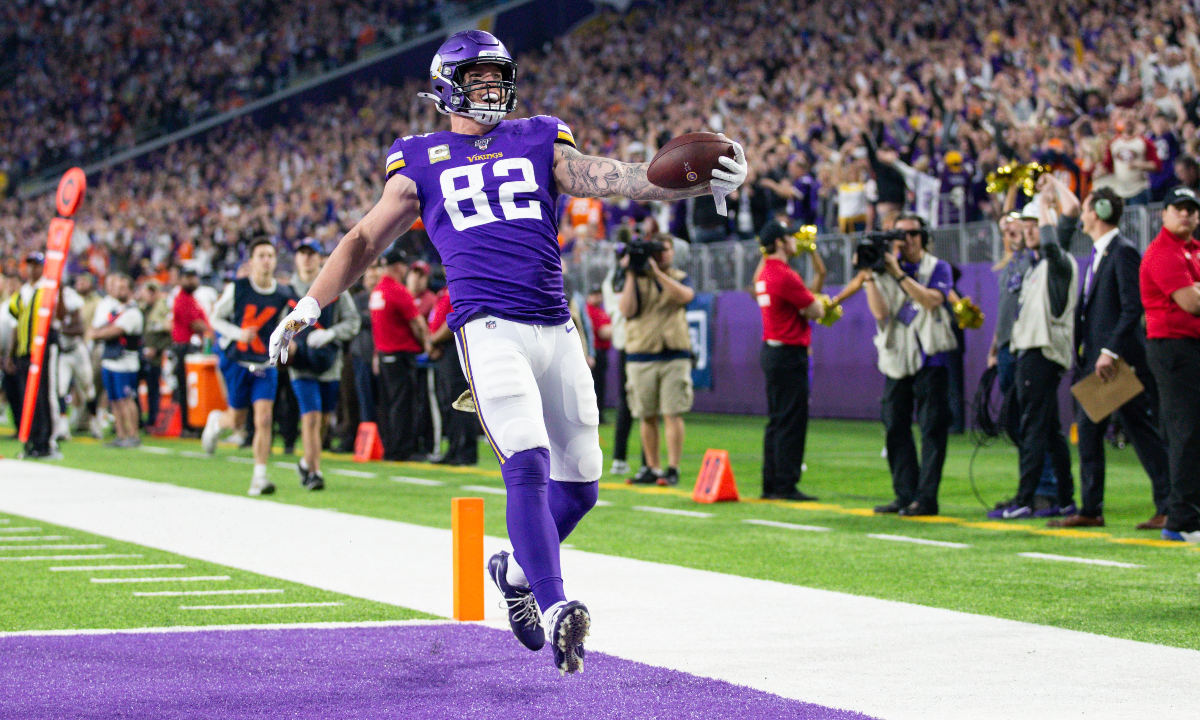 Week 13 Fantasy Football Waiver Wire Targets: Don’t Sleep on Kyle Rudolph article feature image