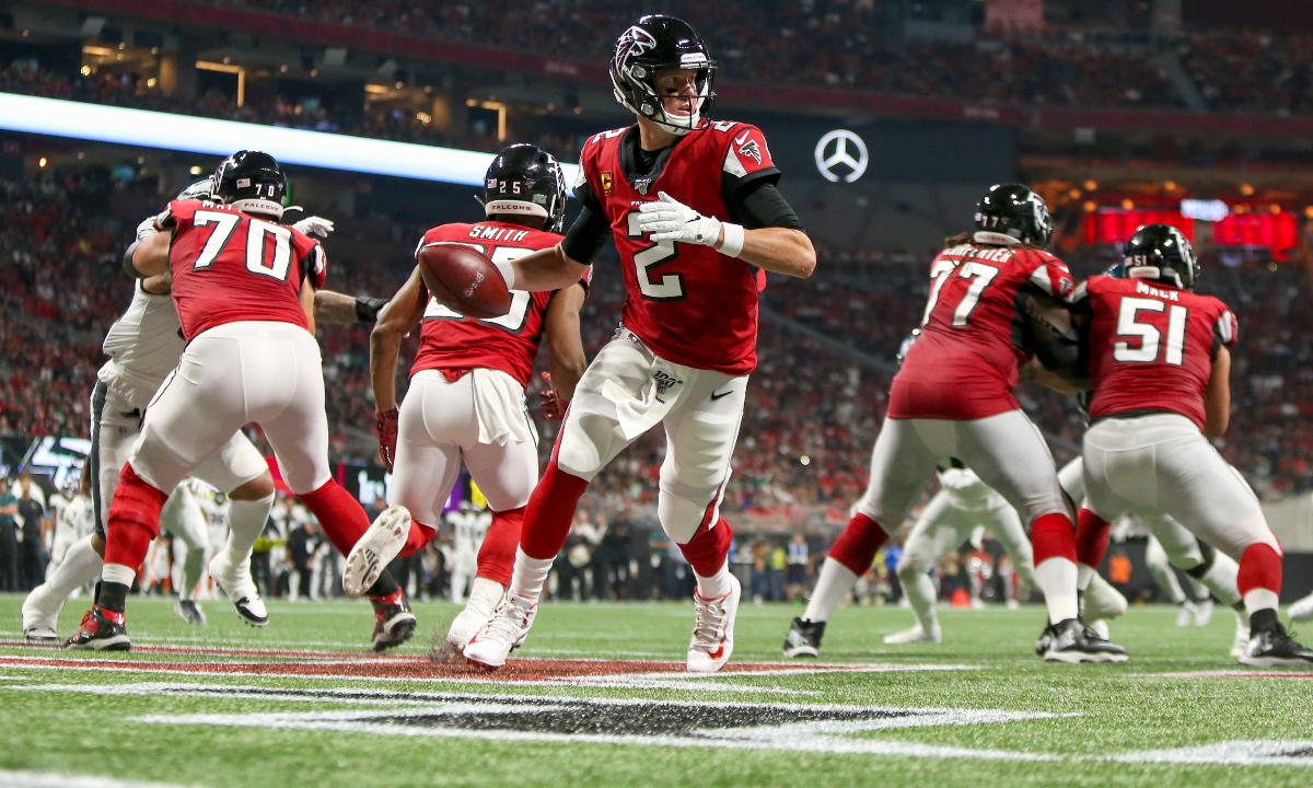 Buccaneers vs. Falcons Picks, Predictions & Betting Odds: How to Play the Highest Over/Under of Week 12 article feature image